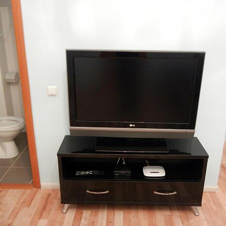 Apartment On Knyazya Romana 26 Center Lviv Exteriör bild