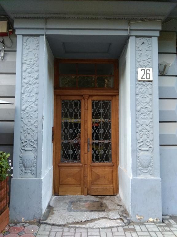 Apartment On Knyazya Romana 26 Center Lviv Exteriör bild